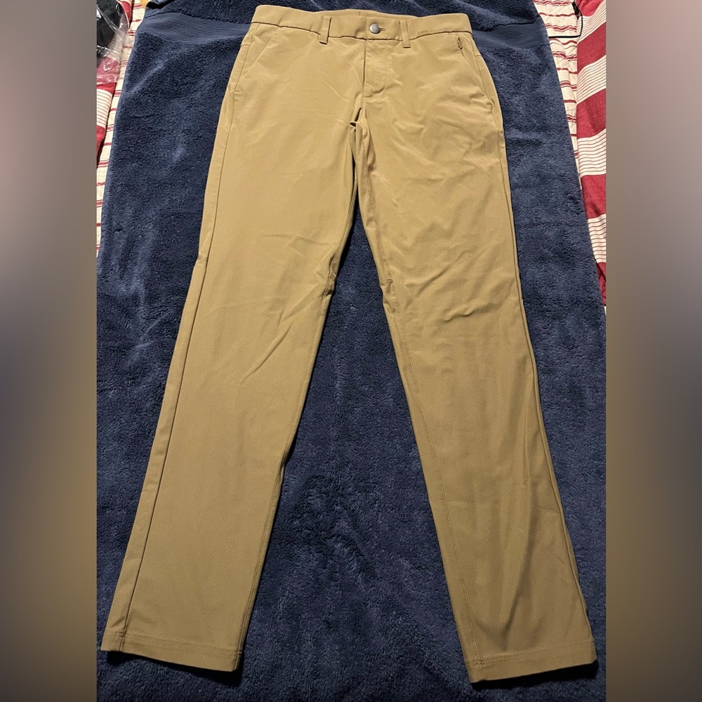 CRZ YOGA Men's Khaki Chinos